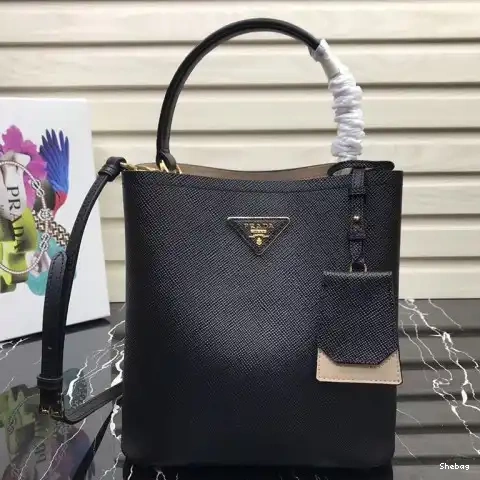 1907BP0019 Prada Bags 0716
